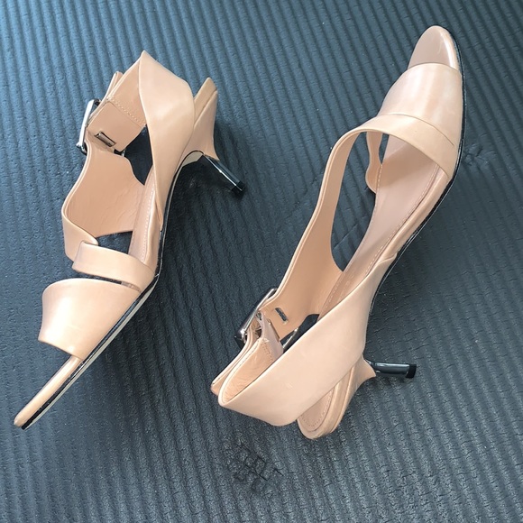 Sigerson Morrison Seley Slingback Kitten Sandal - Picture 3 of 10